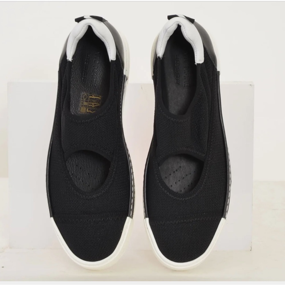 VIC MATIE' SNEAKERS size 8